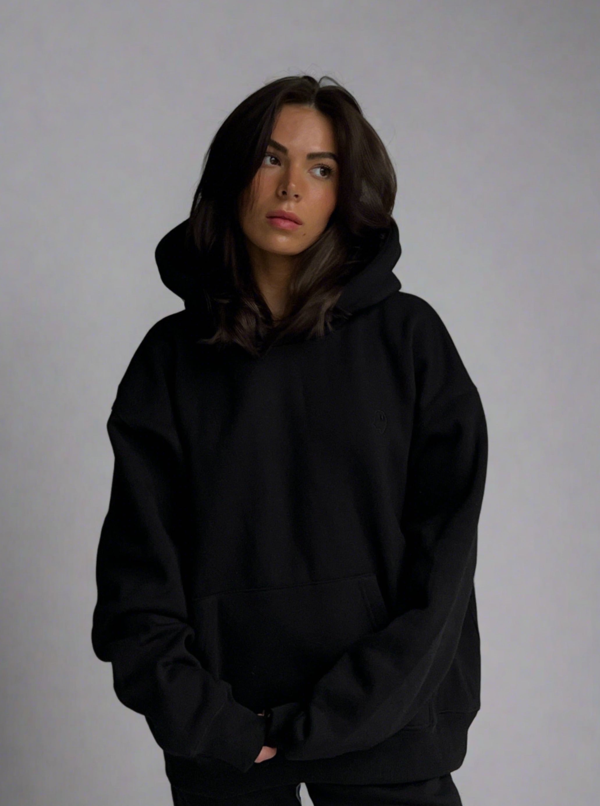 Heavyweight Hoodie — Black – Cozy Ghost