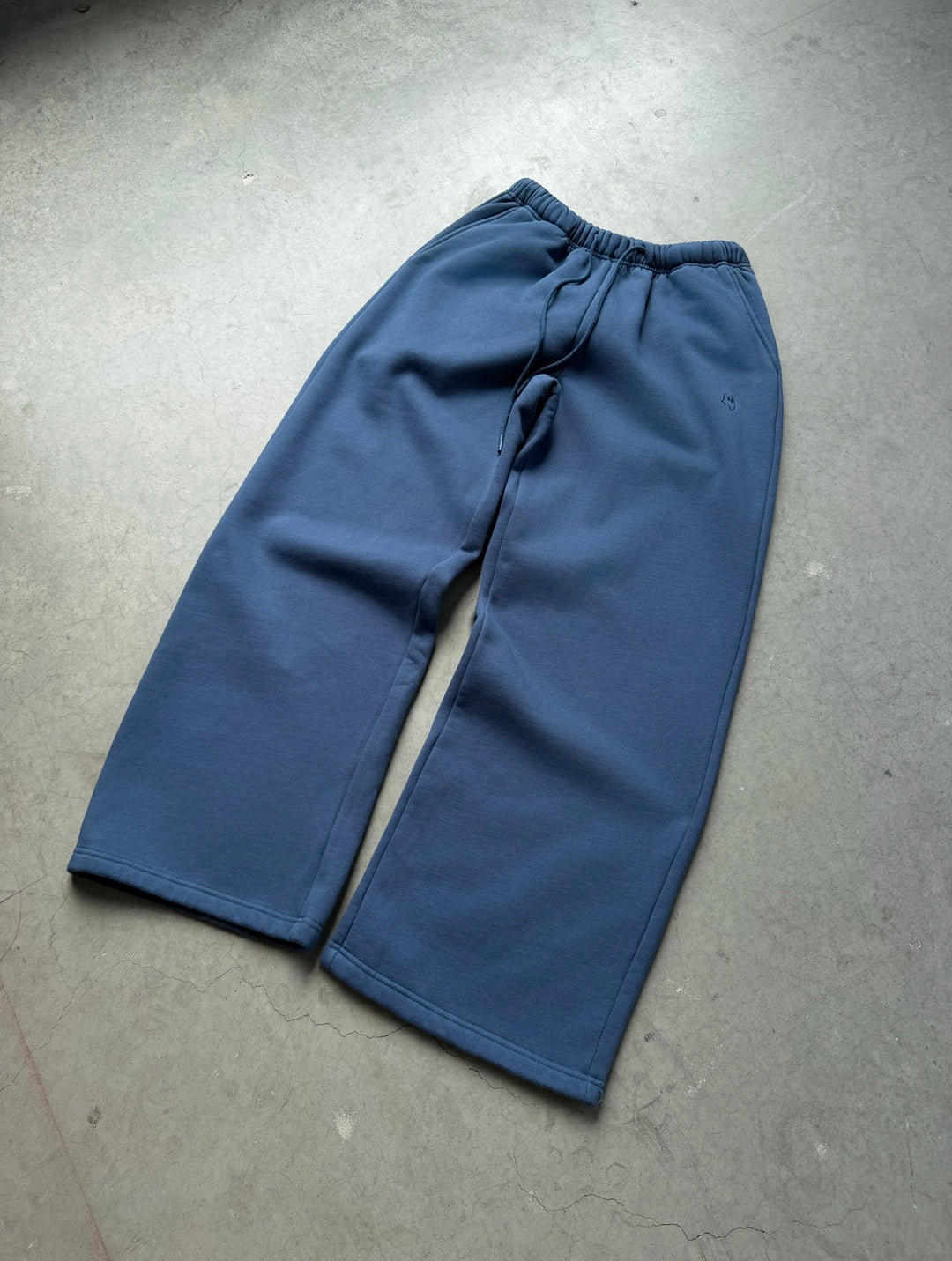 Baggy Heavyweight Sweats — Denim