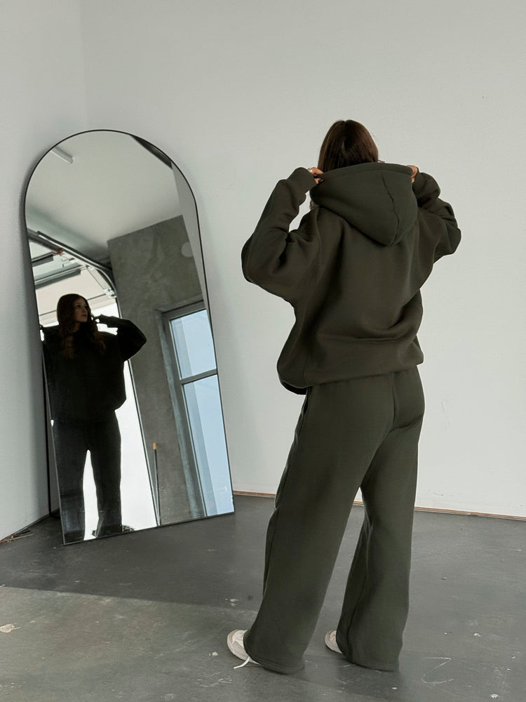 Heavyweight Hoodie — Hunter Green - Cozy Ghost